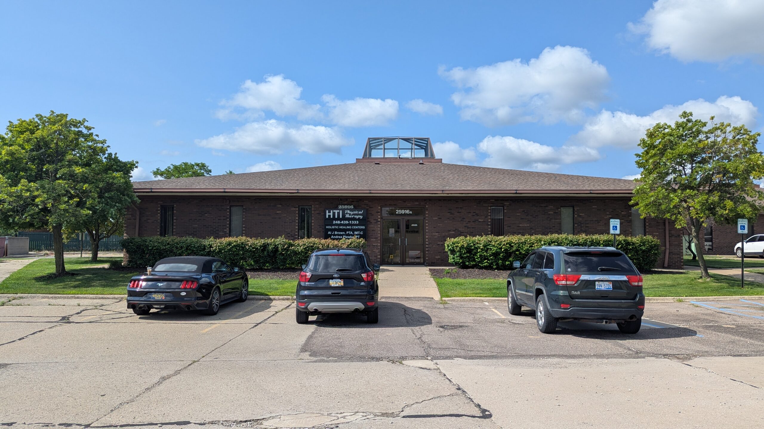 Al Brown’s Holistic Healing Centers of Michigan building entrance in Warren, Michigan